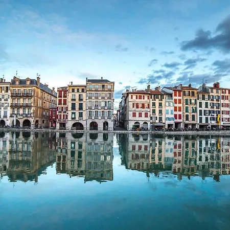 Kyriad - Biarritz 3*