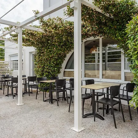 Kyriad - Biarritz Hotell