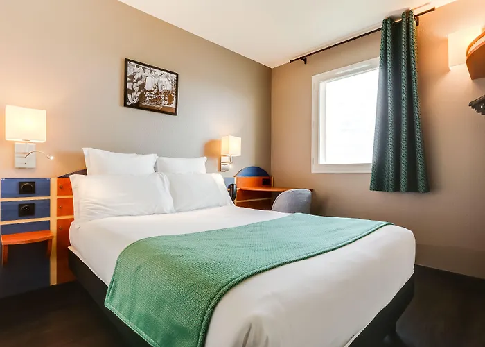 Kyriad - Biarritz Hotel 3*