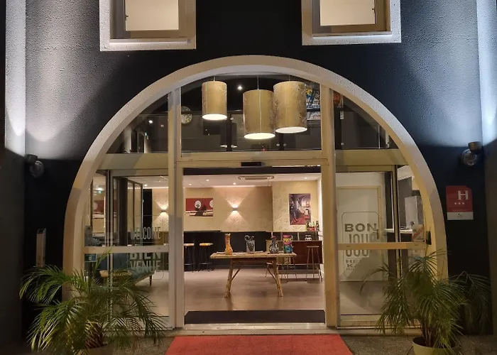 Hotel Kyriad - Biarritz