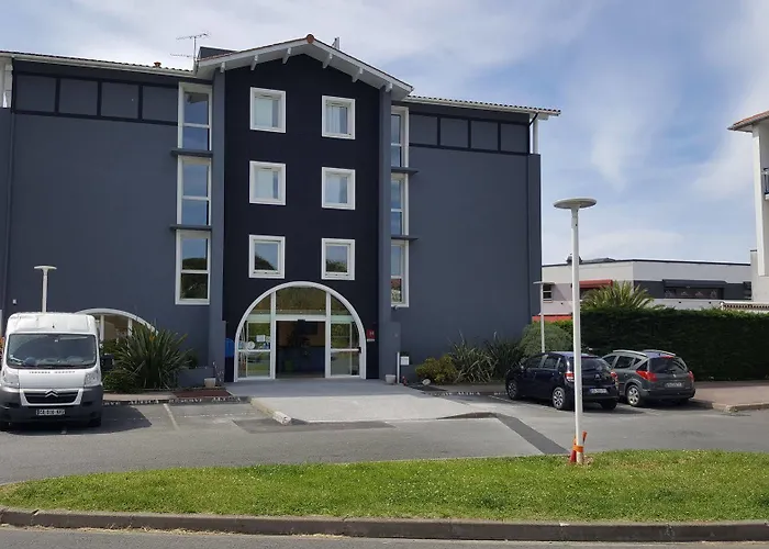 Kyriad - Biarritz Hotel 3*